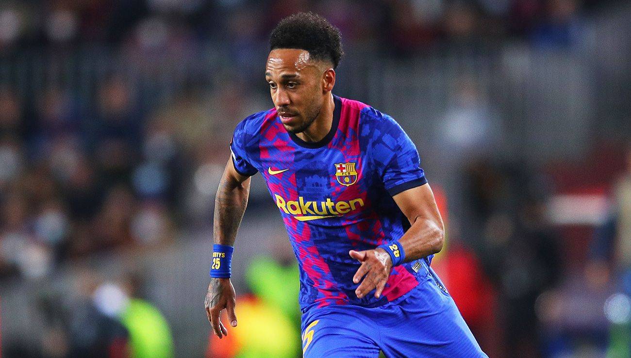 PATRICK AUBAMEYANG LEGENDARY RECORDS AT BARCELONA 