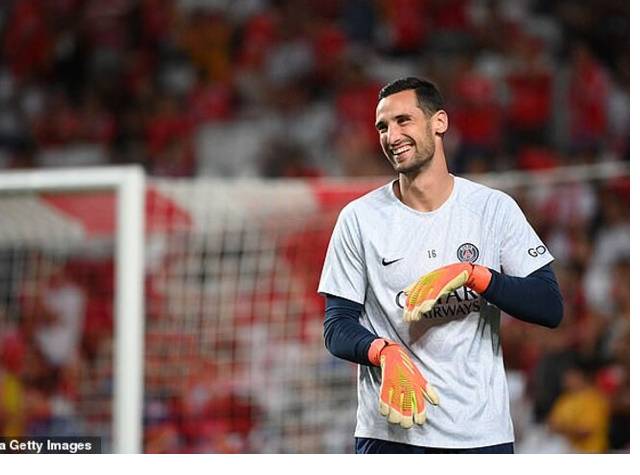 PSG goalkeeper Sergio Rico 'in a stable condition' after horse riding