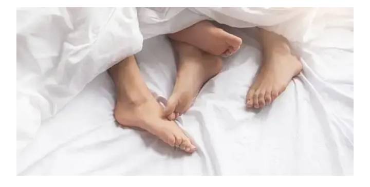 THIS IS HOW LONG TO WAIT BEFORE ANOTHER ROUND OF INTERCOURSE